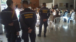 Liberan a bomberos que compararon a presidente Maduro con un burro 