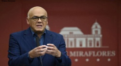 JORGE RODRÍGUEZ ANUNCIÓ LA INSTALACIÓN DE 8 MESAS TÉCNICAS EN EL MARCO DE LAS NEGOCIACIONES CON LA OPOSICIÓN MINORITARIA