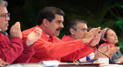 Maduro anunció una consulta a través de la ANC para una ley contra la especulación