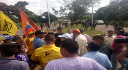 Así se desarrolló el trancazo en Puerto Ayacucho (+Vídeo)