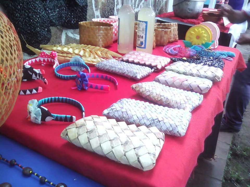 xxExposicionArtesanalAmazonasxx_2.jpg
